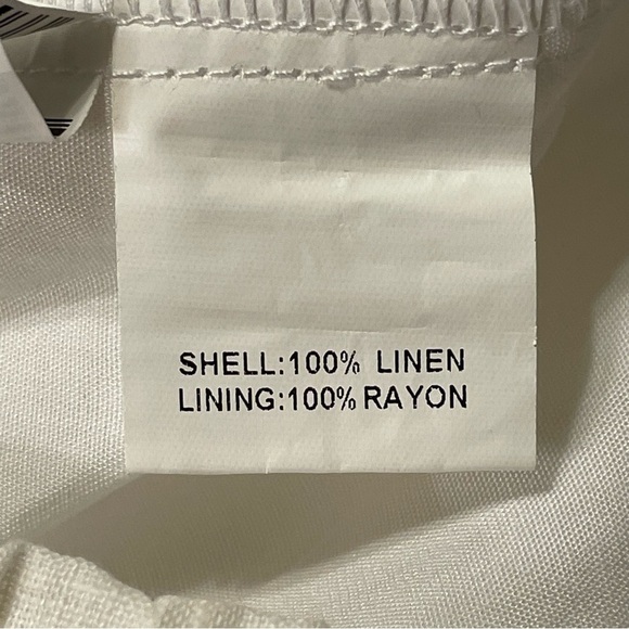 DISSH White Crop Top - Picture 7 of 8